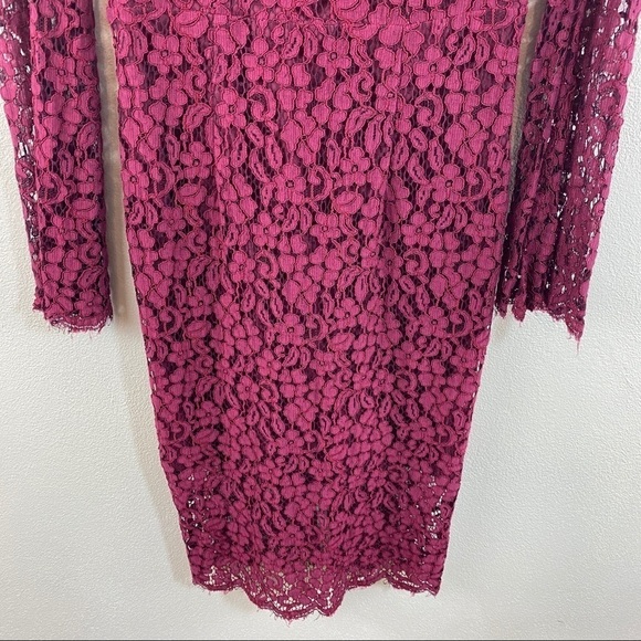 Bardot Sienna Lace Bell Sleeve Sheath Dress Size 4 - Picture 7 of 10